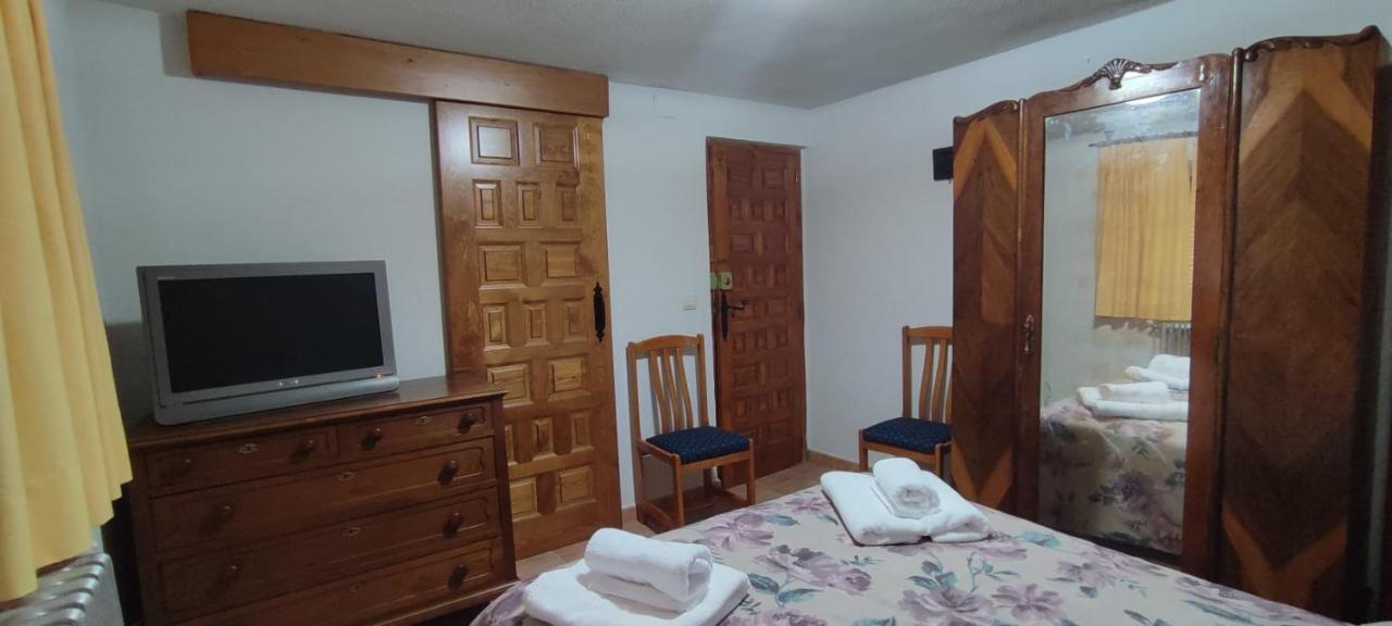 Casa De Los Abuelos Ortigosa del Monte Zewnętrze zdjęcie
